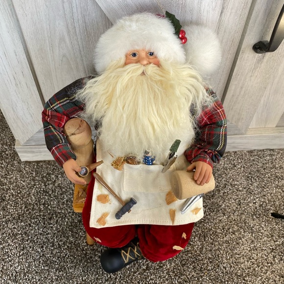 Vintage Sitting Santa W/ Tools & Paints Repairing Toys 13.5” Sitting on Chair - Picture 3 of 13